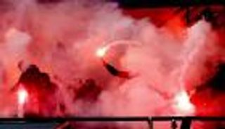 48 ساعة من العنف والشغب والدماء بملاعب هولندا واسكتلندا