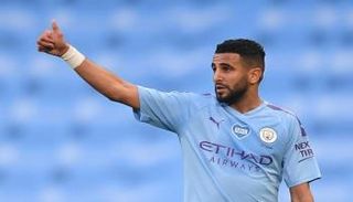 رياض محرز نجم فريق مانشستر سيتي