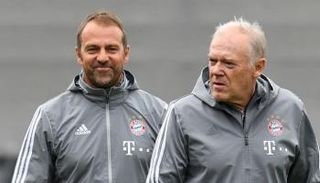 هيرمان جيرلاند وهانز فليك مدرب بايرن ميونخ