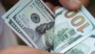 سعر الدولار في لبنان اليوم الإثنين 17 مايو 2021.. الليرة تقاوم بحياء