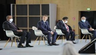 ماكرون والبرهان وحمدوك وأبو الغيط خلال فعاليات مؤتمر باريس