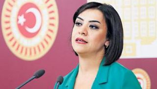 المعارضة التركية غمزة طاشجي أر