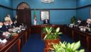 الجزائر تدرج حركتي "رشاد" و"الماك" على قوائم الإرهاب