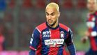 كيف هرب الجزائري وناس من جحيم نابولي؟