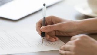 المعلمة كتبت رسالتها على جروب المدرسة