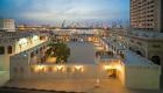 "التاريخ حاضراً".. 30 فنانا عالميا في بينالي الشارقة فبراير 2023