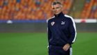 صفقتان و3 راحلين وعائد.. كيف يفكر كارتيرون لدعم هجوم الزمالك؟