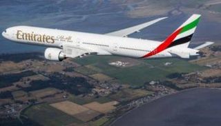 طيران الإمارات.. سفير إندونيسيا في تنشيط سياحتها الوافدة