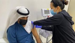 تطعيمات كورونا في الإمارات
