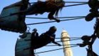 مصر تتحدى كورونا بإعادة فتح الحدائق والمتنزهات والشواطئ