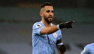 النجم رياض محرز