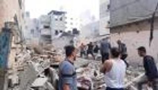 قصف غزة.. تصعيد في الغارات قبيل تهدئة محتملة