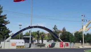 هجوم على قاعدتين عسكريتين بتركيا بطائرات مسيرة