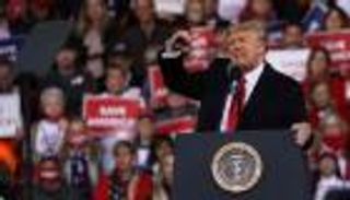 ترامب يعلن عن مؤتمرات بـ4 ولايات.. هل يترشح في 2024؟