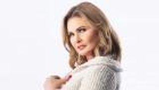 فيديو.. رقص يسرا مع عمرو دياب في الجونة