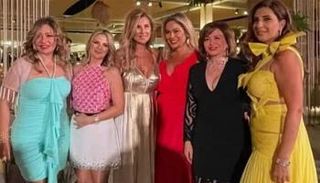 إلهام شاهين وليلى علوي في فرح بالجونة 