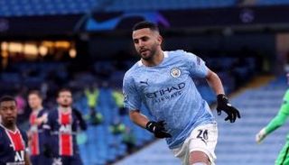 رياض محرز لاعب مانشستر سيتي الإنجليزي