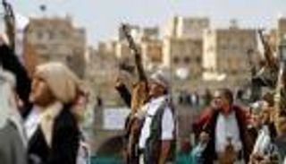 ذكرى الوحدة.. حرب الحوثي وأطماع الإخوان تفتت اليمن