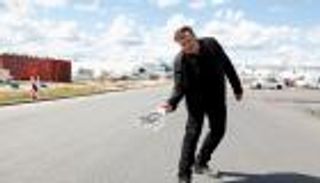 الورقية أم المشفرة.. إيلون ماسك يحسم موقفه المؤيد