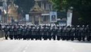 تعليق عمل 125 ألف معلم لمعارضتهم انقلاب ميانمار