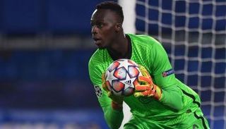 إدوارد ميندي حارس مرمى تشيلسي