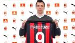 من وصيف العالم إلى "بطل الصفر".. ماندزوكيتش يعلن رحيله عن ميلان