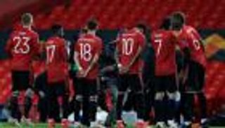 جماهيره تخلت عنه.. مانشستر يونايتد وحيدا في نهائي الدوري الأوروبي