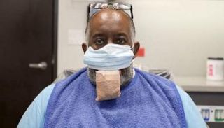 المريض أنتوني جونسون