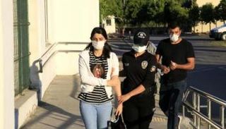 جانب من عملية الاعتقال