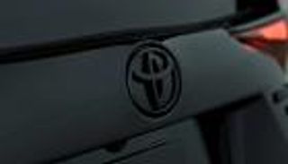 أول لقطات تشويقية لطراز تويوتا "بيريوس" الجديد 