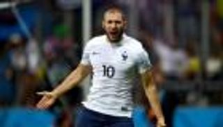 رغم العودة.. "النشيد الوطني" أحدث أزمات بنزيما في منتخب فرنسا