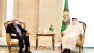 لقاء غريفيث والحجرف.. مطالبة الحوثي بالتجاوب مع المبادرة السعودية