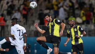 أحمد حجازي يحسم تأهل الاتحاد السعودي لدوري أبطال آسيا