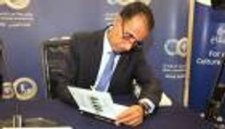 "العين الإخبارية" تحاور الفائز بـ"البوكر العربية": "دفاتر الورّاق" كانت تحديا كبيرا