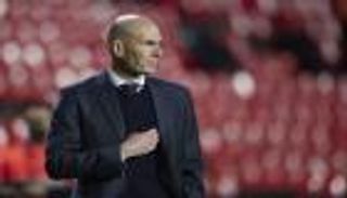 خليفة زيدان.. مدرب ريال مدريد الجديد يشعل ديربي إنتر ميلان ويوفنتوس