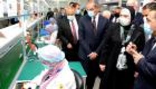 مصر تطلق أول خط عربي لتصنيع التابلت واللاب توب