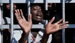 شروط ليبية لإغلاق مراكز احتجاز المهاجرين.. ومقترح الرادار يقفز للواجهة