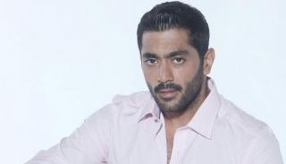 الفنان أحمد فلوكس