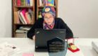 مغربية تتوج "ملكة الرياضيات الأفريقية".. ووالدها يكشف أسرار النجاح