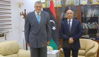 رئيس مجلس النواب صالح خلال لقائه المبعوث الأممي كوبيش. (النواب الليبي)