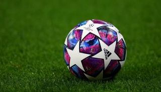 كرة دوري أبطال أوروبا 