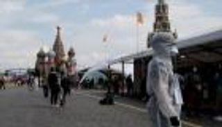 روسيا تسجل أعلى إصابات بكورونا منذ مارس