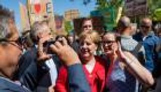 قبيل رحيل ميركل.. تأييد واسع لتقليص ولاية المستشارين