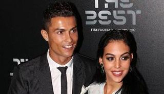 كريستيانو رونالدو نجم يوفنتوس وجورجينا رودريجيز