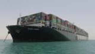 وفد دبلوماسي هندي يلتقي طاقم السفينة "إيفر جيفن".. ما السر؟