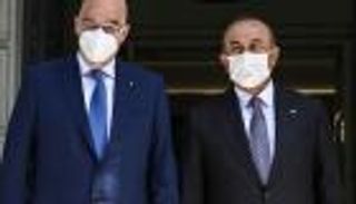 وزير خارجية اليونان: لدينا خلافات جادة مع تركيا ونسعى للتفاهم