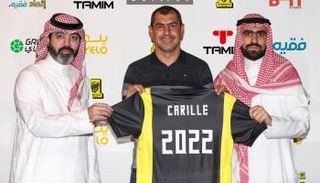 فابيو كاريلي مدرب اتحاد جدة