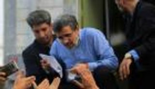 وصفها بـ"العصابة الأمنية".. الاستخبارات الإيرانية تتوعد نجاد