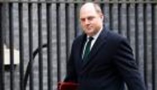 خشية أعمال انتقامية.. بريطانيا تسحب موظفي الجيش من أفغانستان مبكرا