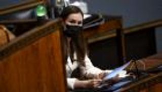 "وجبة طعام" تكلف رئيسة وزراء فنلندا 14 ألف يورو